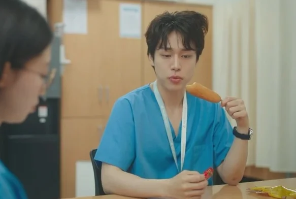 Кадр к 12 серии «Жизнь человека, который однажды станет мудрым»