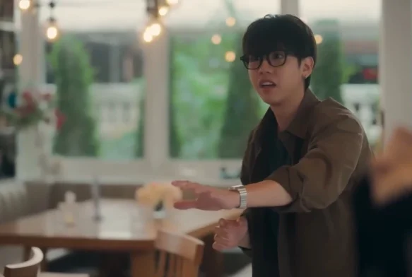 Кадр к 7 серии «Служба расставаний»