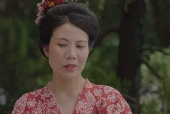 Кадр к 6 серии «Яркий период расцвета»