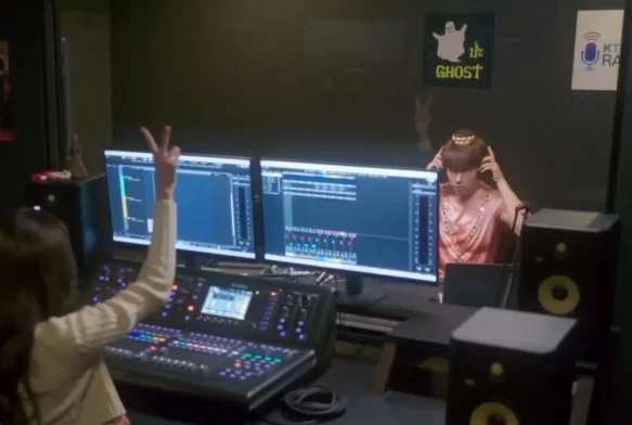 Кадр к 2 серии «Миссия по покорению луны»