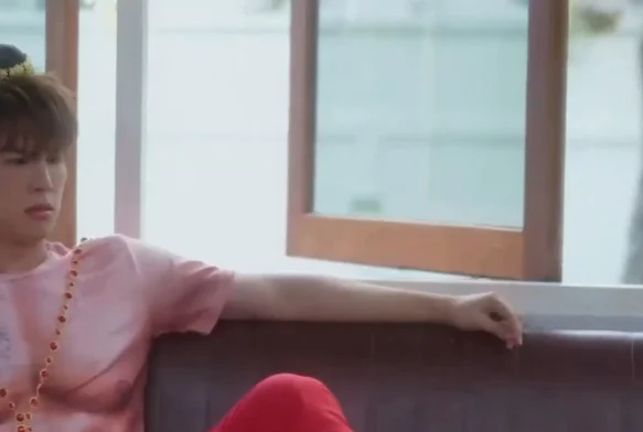 Кадр к 4 серии «Миссия по покорению луны»