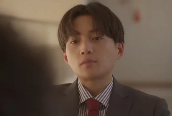 Кадр к 4 серии «Подозрительный партнёр (японская версия)»