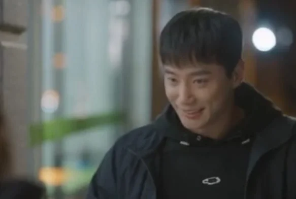 Кадр к 7 серии «Круглосуточный спортзал»