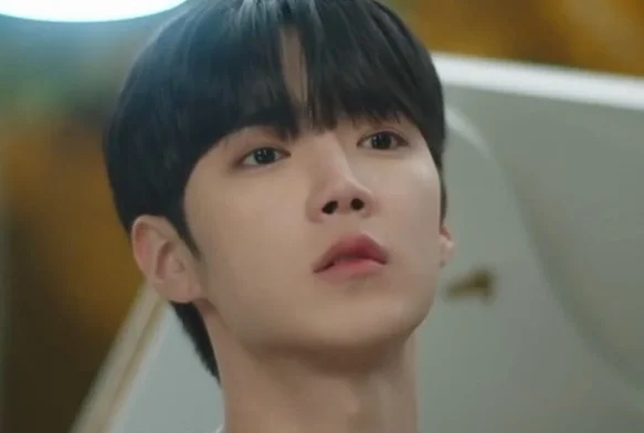 Кадр к 4 серии «Весна юности»