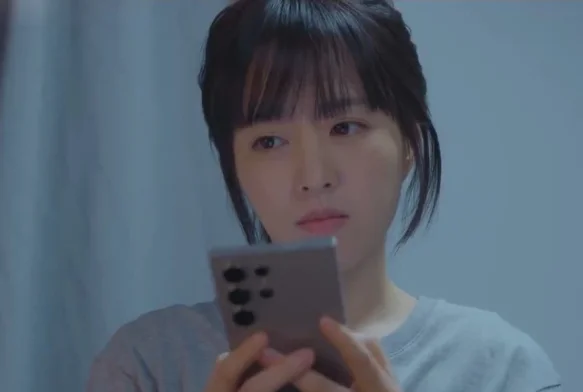 Кадр к 2 серии «Неизвестный Сеул»