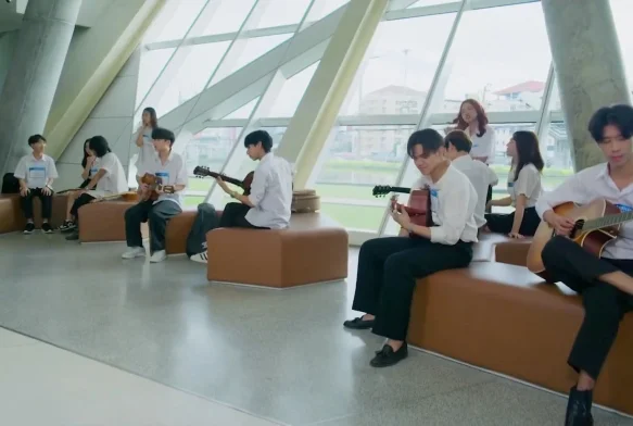 Кадр к 1 серии «Тайный призрак»