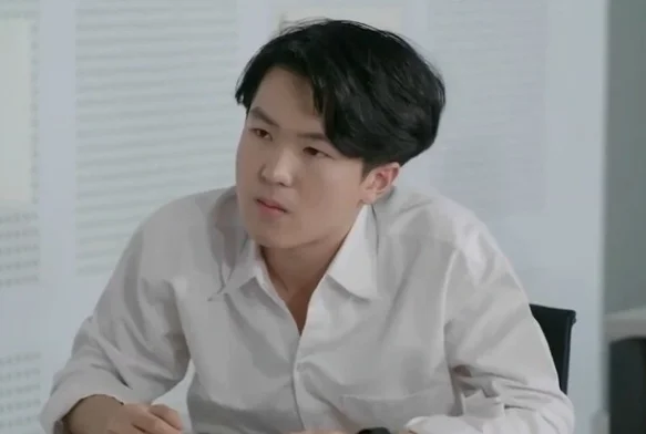 Кадр к 4 серии «Тайный призрак»