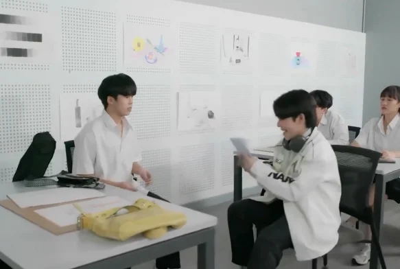 Кадр к 4 серии «Тайный призрак»