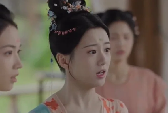 Кадр к 15 серии «Яркий период расцвета»