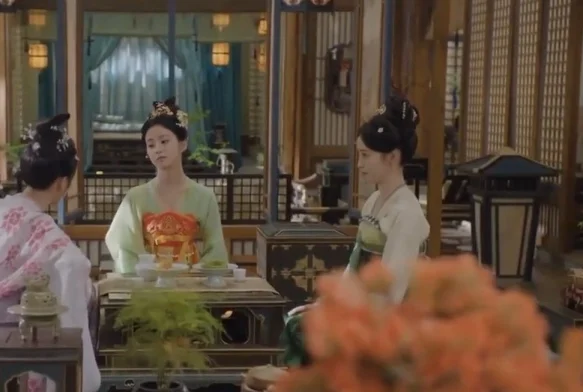 Кадр к 18 серии «Яркий период расцвета»