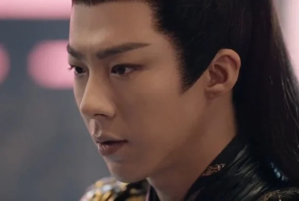 Кадр к 35 серии «Узник красоты»