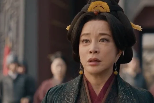 Кадр к 36 серии «Узник красоты»