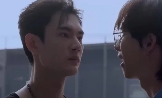 Лакорн Малыш с гонок 2 сезон 6 серия