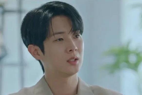 Кадр к 2 серии «Женись на мне»