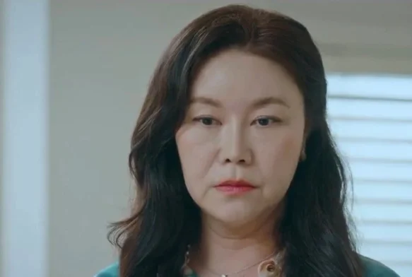 Кадр к 2 серии «Женись на мне»