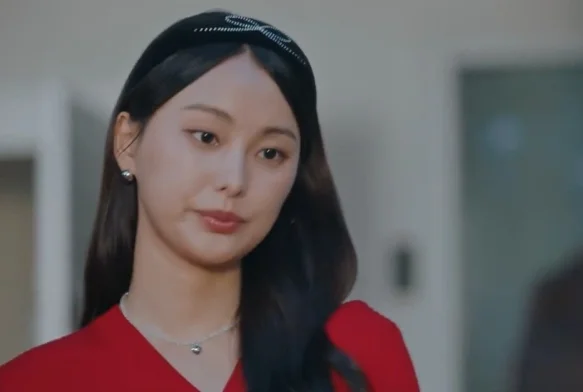 Кадр к 4 серии «Женись на мне»